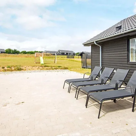 Luxury Retreat - By Traum * Sarup