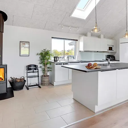 Luxury Retreat - By Traum Holiday home Sarup