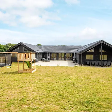 Luxury Retreat - By Traum Holiday home